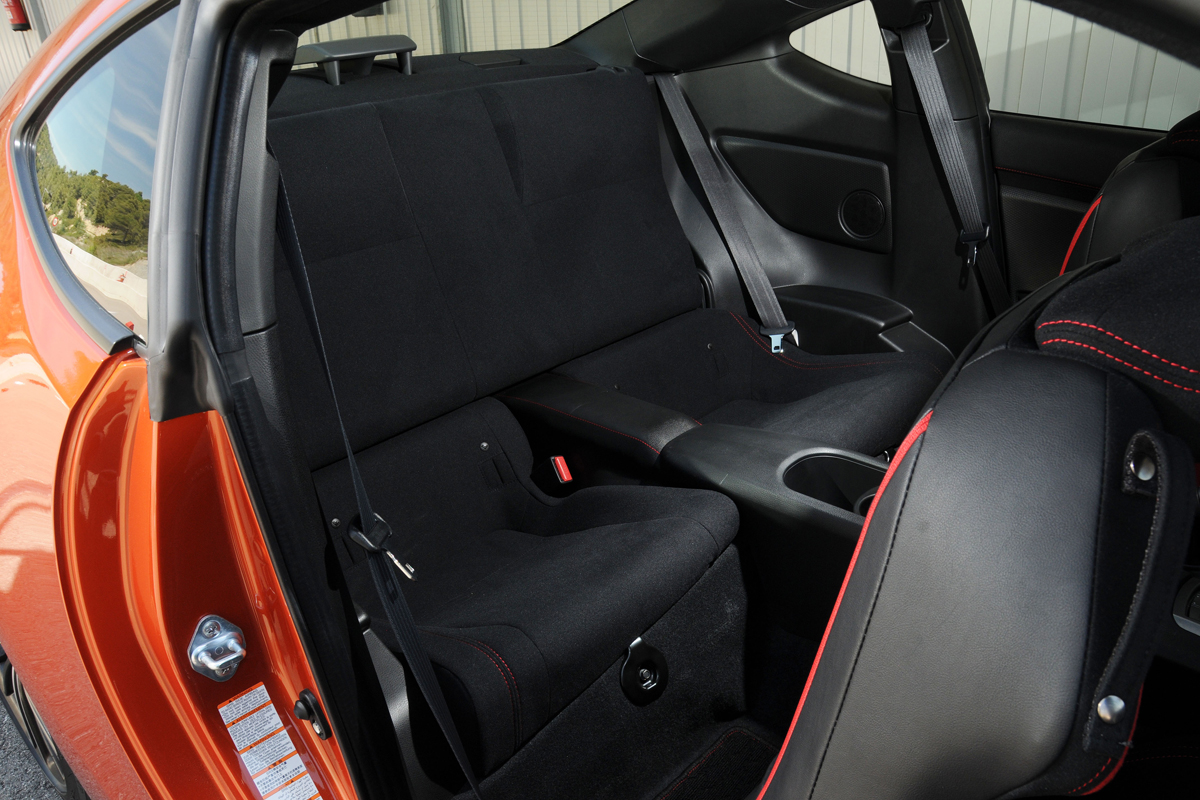 Toyota GT 86 rear seats
