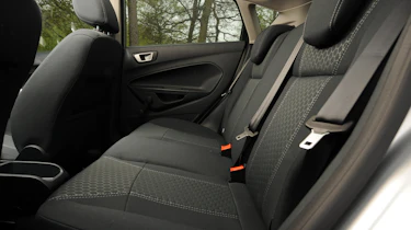 Ford Fiesta 1.25 Zetec rear seats