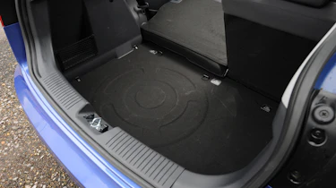 Kia Rio 2 1.25 boot