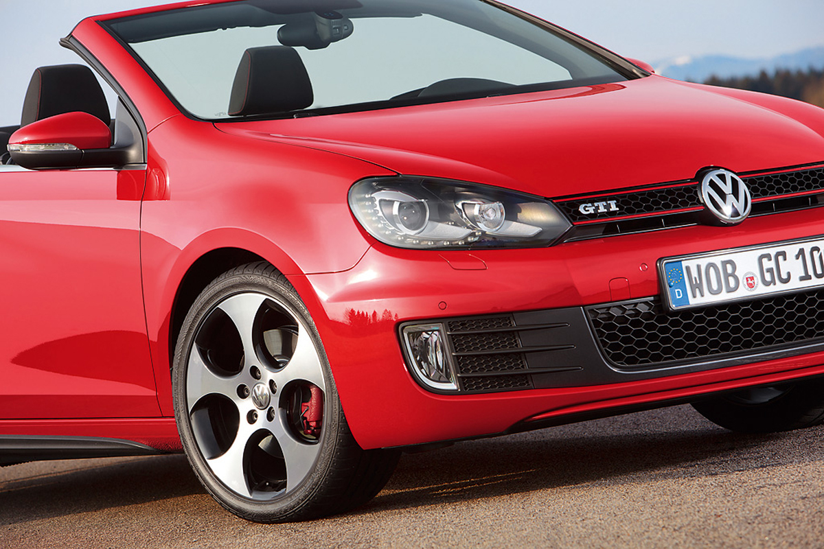 VW Golf GTI Cabriolet detail