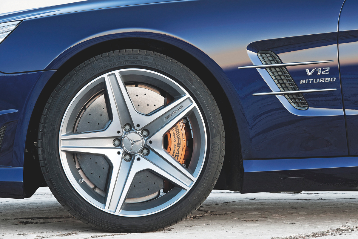 Mercedes SL65 AMG detail