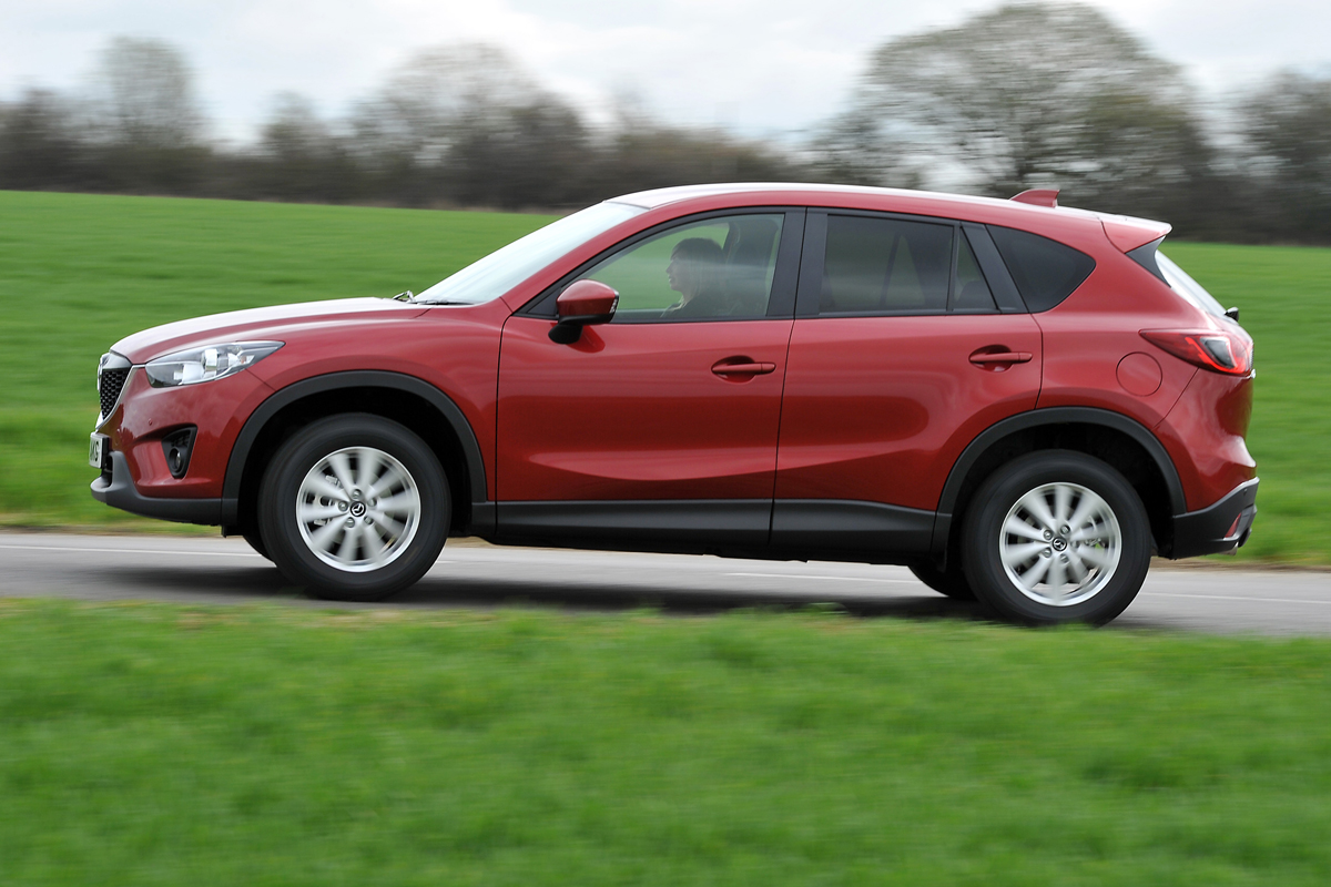 Mazda CX-5 2.2D panning