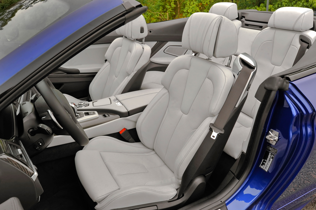 BMW M6 Convertible interior