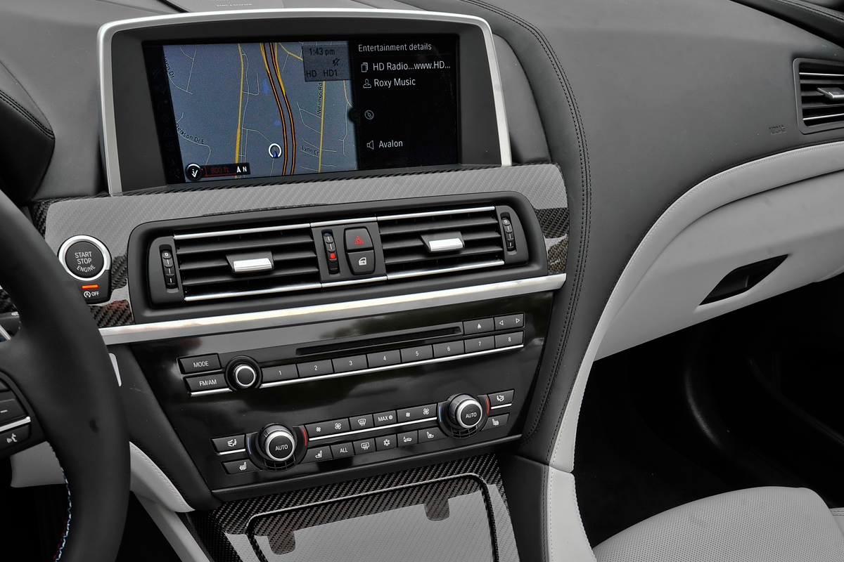 BMW M6 Convertible centre console
