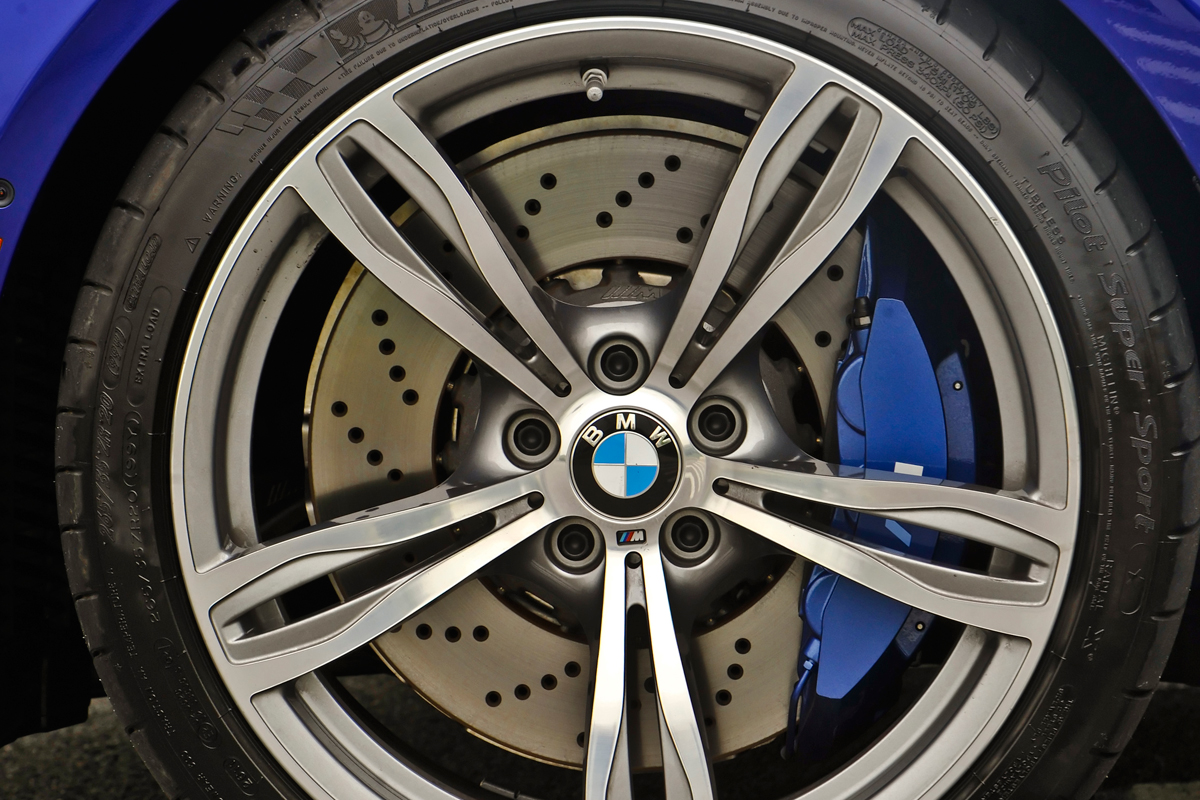 BMW M6 Convertible wheel