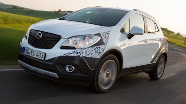 Vauxhall Mokka front tracking