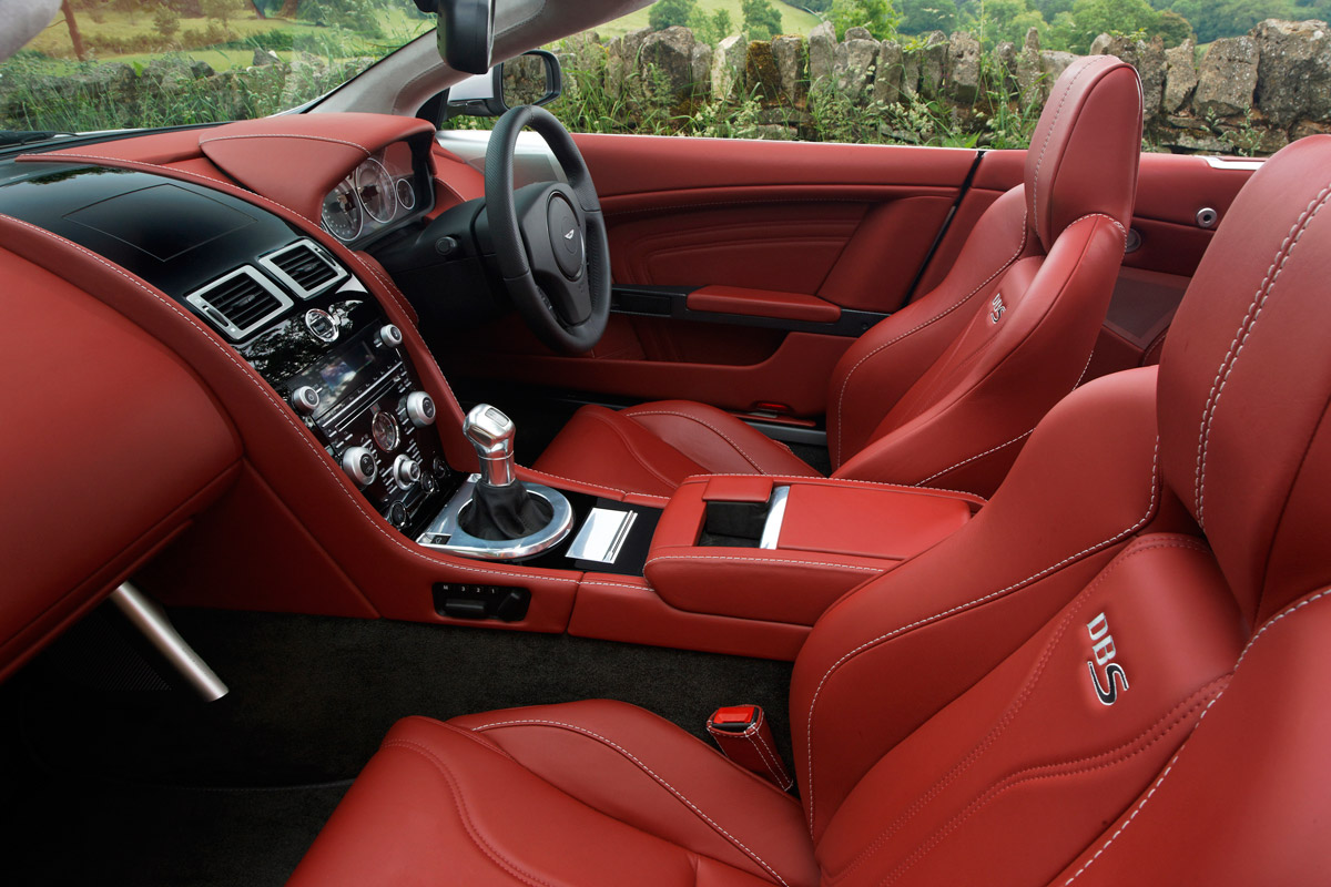 Aston Martin DBS Volante convertible dash