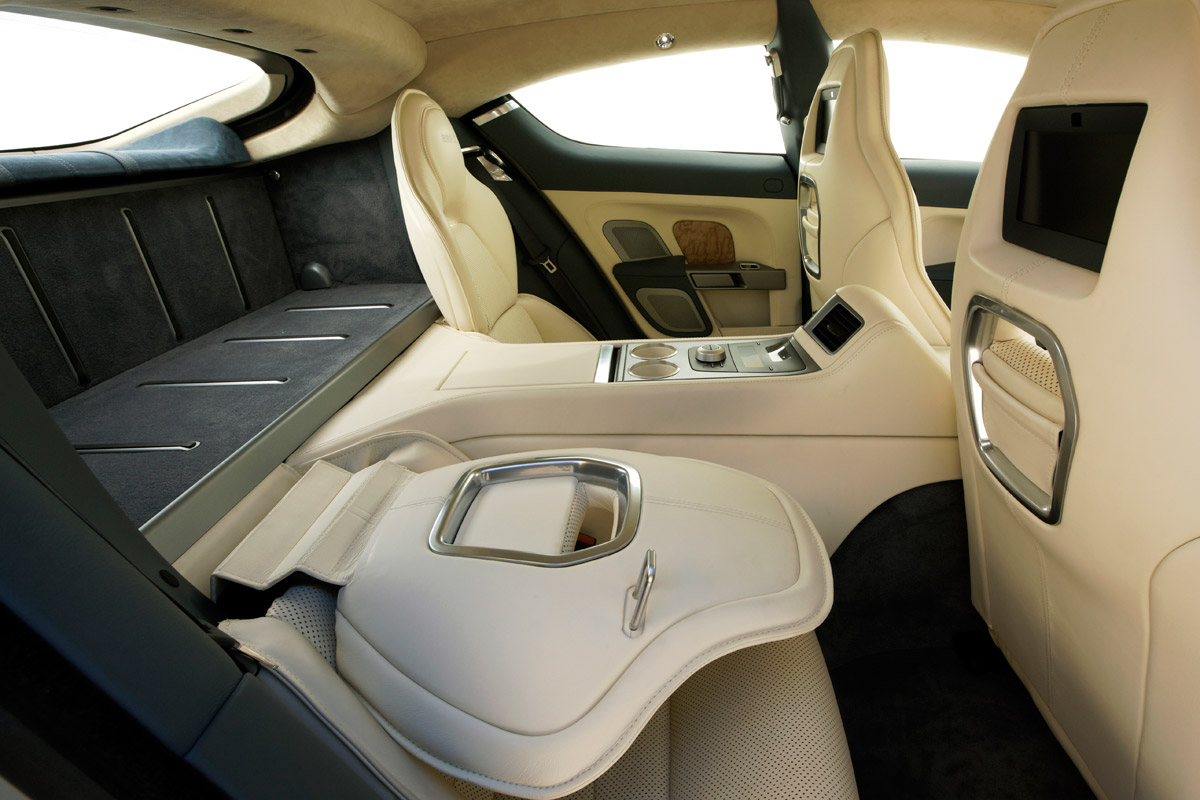 Aston Martin Rapide hatchback boot