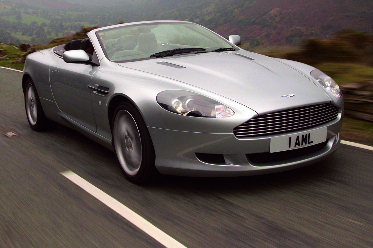 Aston Martin DB9 Volante convertible front tracking