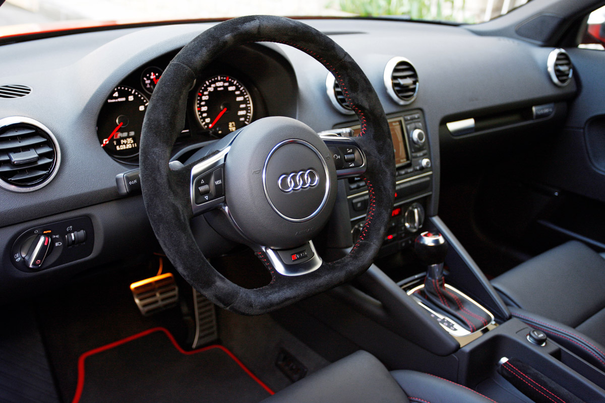 Audi RS3 Sportback dash