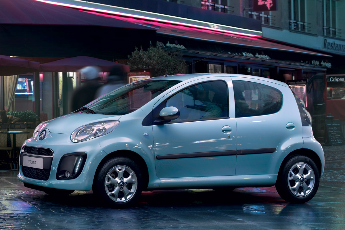 Citroen C1 hatchback profile