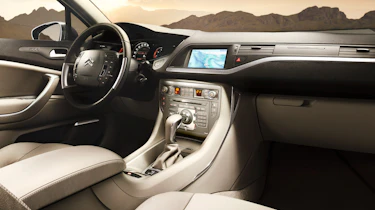 Citroen C5 saloon dash