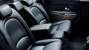Citroen C6 saloon rear seats