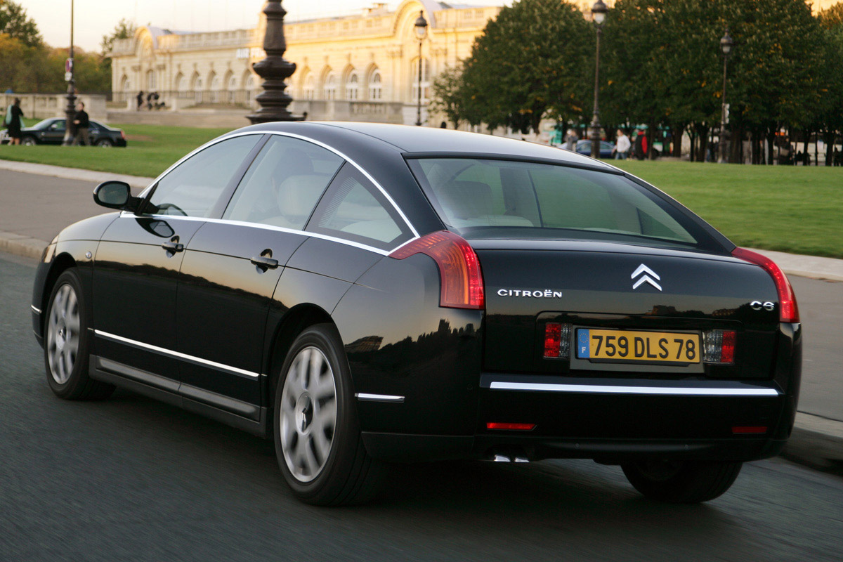Citroen C6 saloon rear tracking