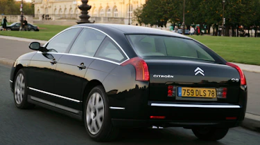 Citroen C6 saloon rear tracking
