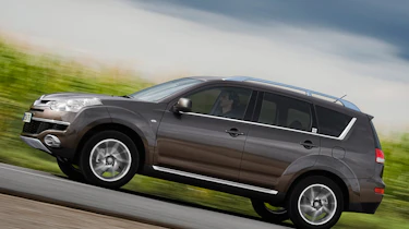 Citroen C-Crosser mpv profile
