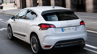 Citroen DS4 hatchback rear tracking