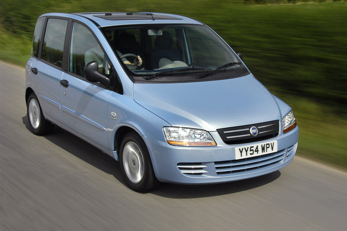 Fiat Multipla mpv front tracking