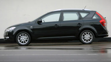 Kia Cee'd SW estate profile