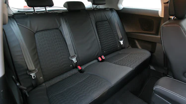 Kia Pro_cee'd hatchback rear seats