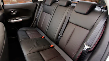 Nissan Juke mpv rear seats