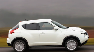 Nissan Juke mpv profile