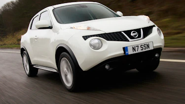 Nissan Juke SUV front tracking
