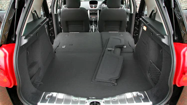 Peugeot 207 SW estate boot