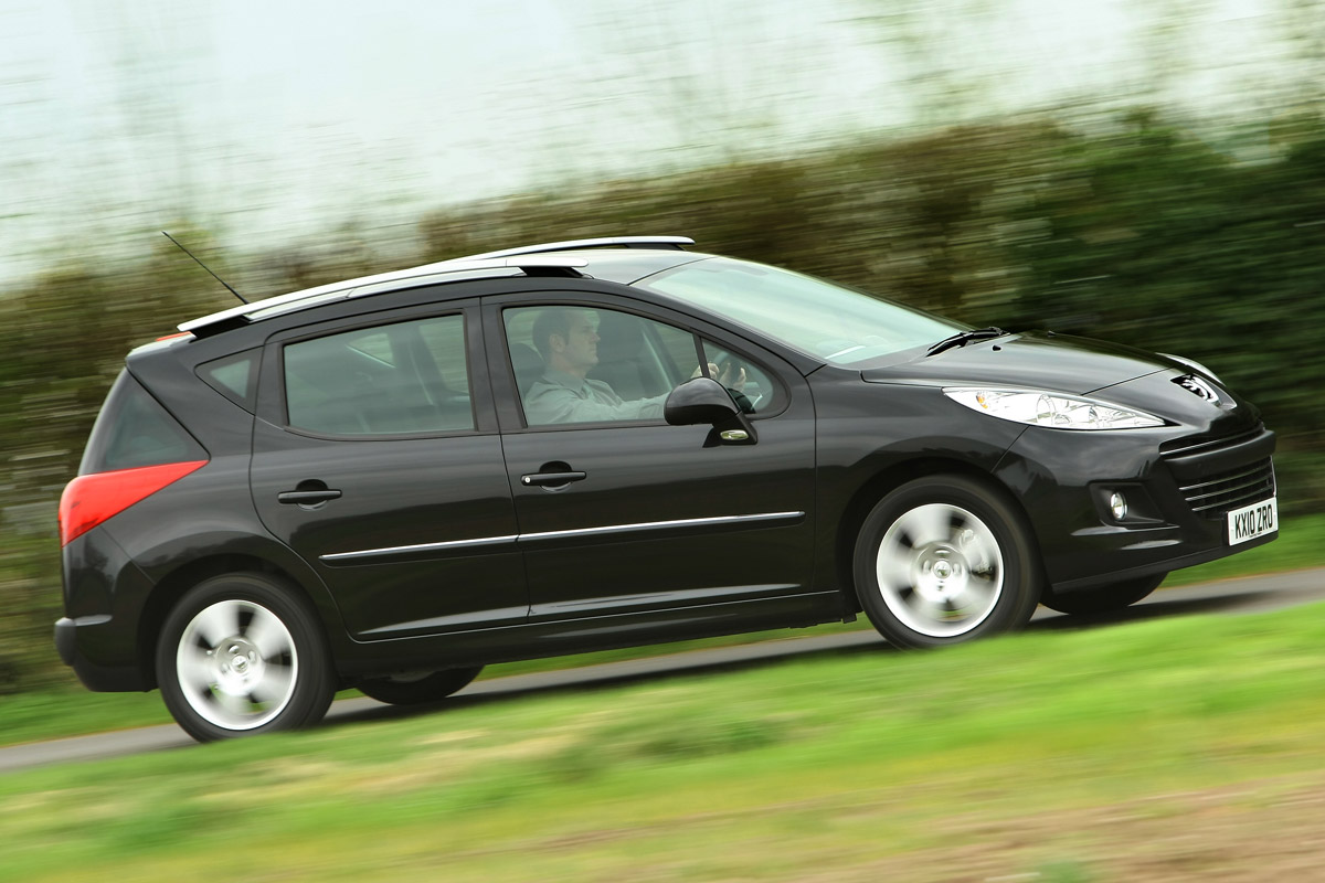 Peugeot 207 SW estate profile