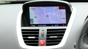 Peugeot 207 SW estate interior detail