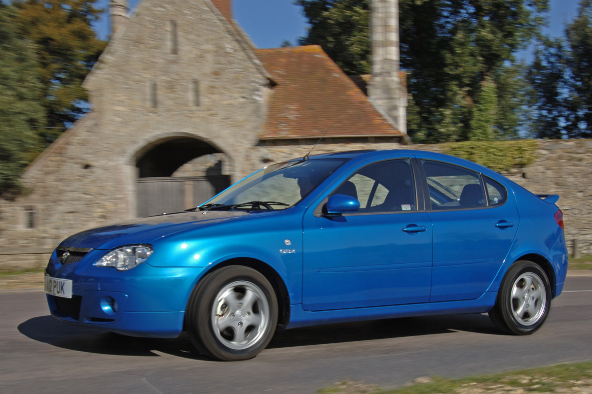 Proton Gen-2 hatchback profile