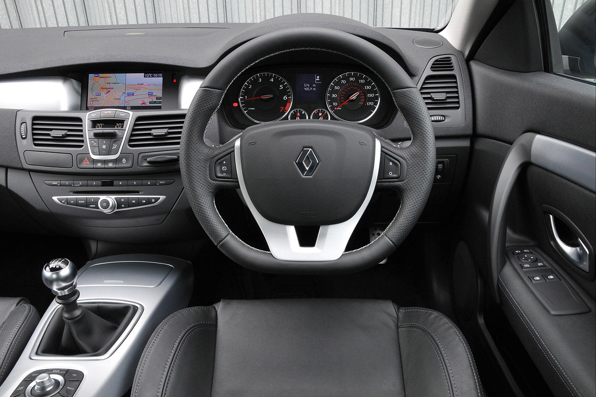 Renault Laguna Coupe dash