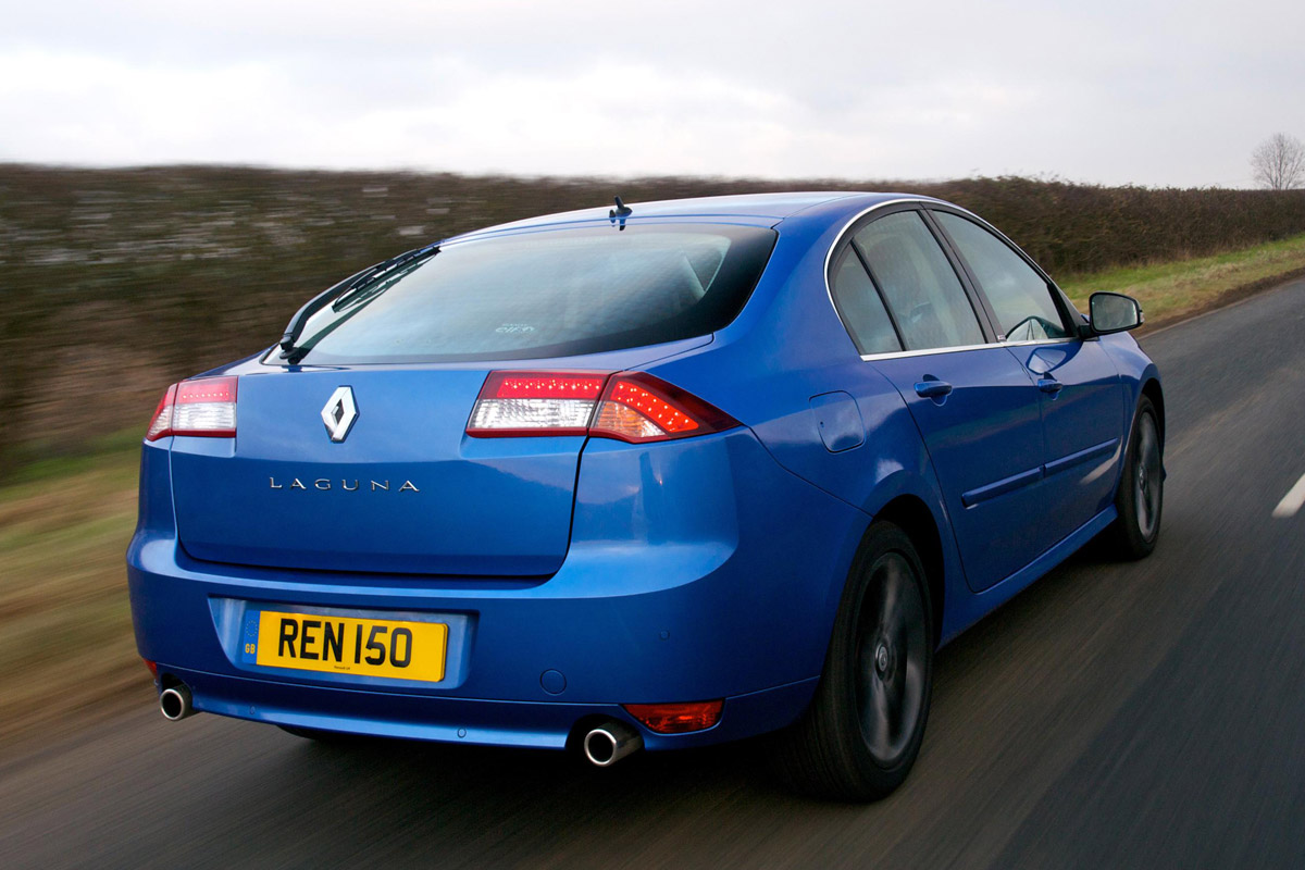 Renault Laguna hatchback rear tracking