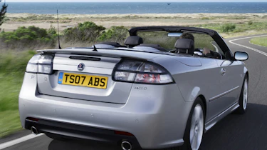 Saab 9-3 convertible rear tracking