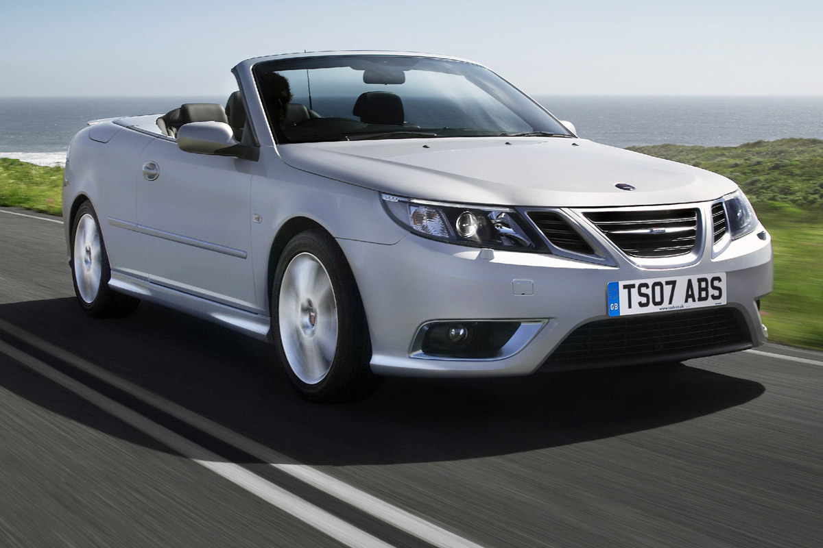 Saab 9-3 convertible front tracking
