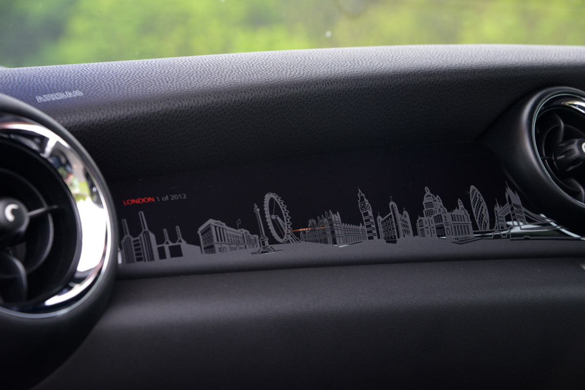 MINI Cooper D London 2012 Edition detail
