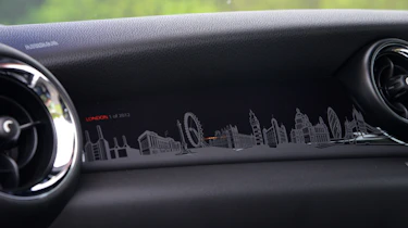 MINI Cooper D London 2012 Edition detail