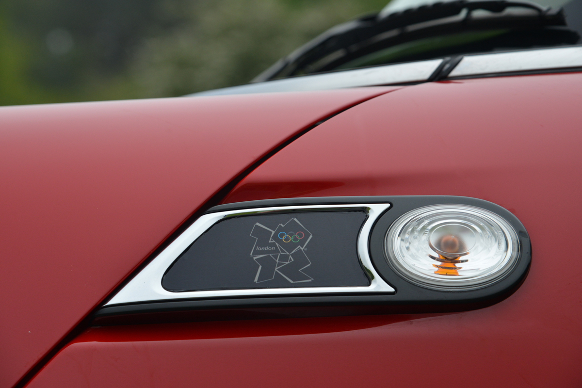 MINI Cooper D London 2012 Edition detail