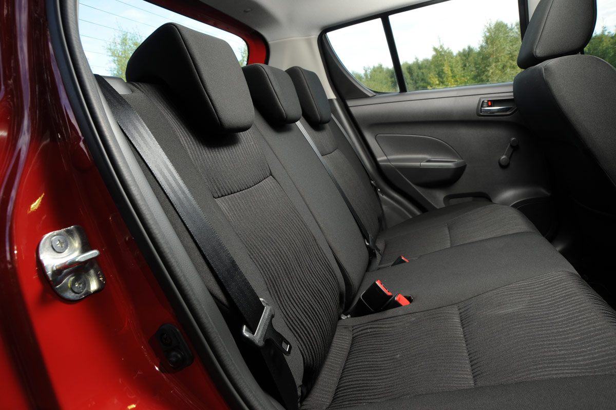 Suzuki Swift rear seats