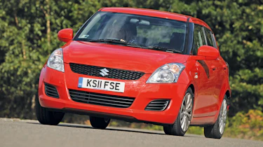 Suzuki Swift front cornering