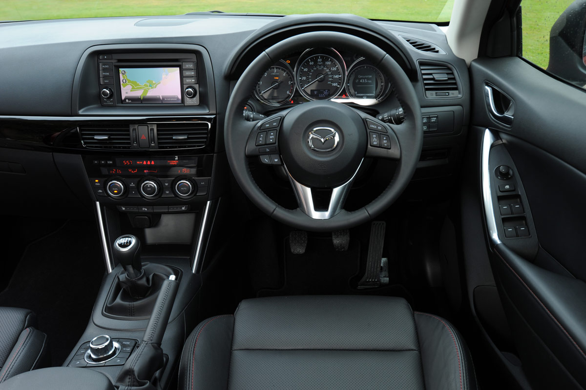 Mazda CX-5 2.2 D interior