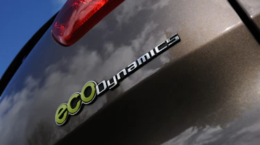 Kia Sportage 1.7 CRDi badge