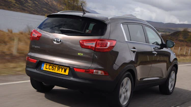 Kia Sportage 1.7 CRDi rear tracking