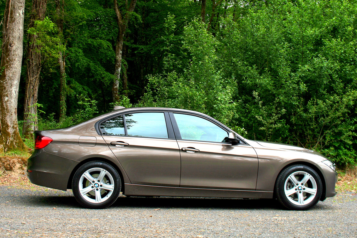 BMW 316d profile