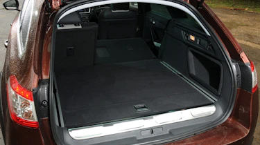 Peugeot 508 RXH HYbrid4 boot