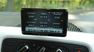 SEAT Mii SE 1.0 display