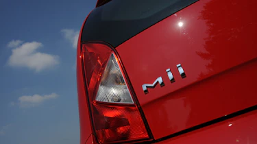 SEAT Mii SE 1.0 badge