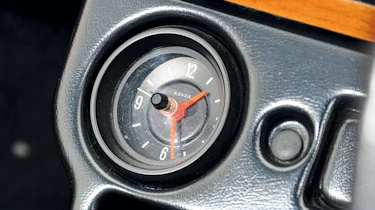 Ford Escort Mexico dials