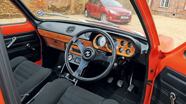 Ford Escort Mexico interior