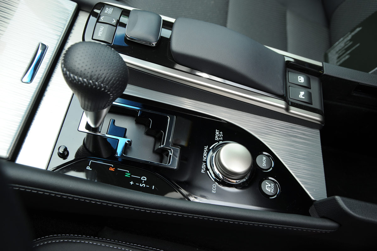 Lexus GS 450h detail